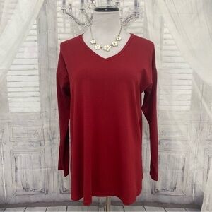 Eileen Fisher Size XS V-Neck Long Sleeve Boxy Tee Shirt Cranberry Red Top NEW